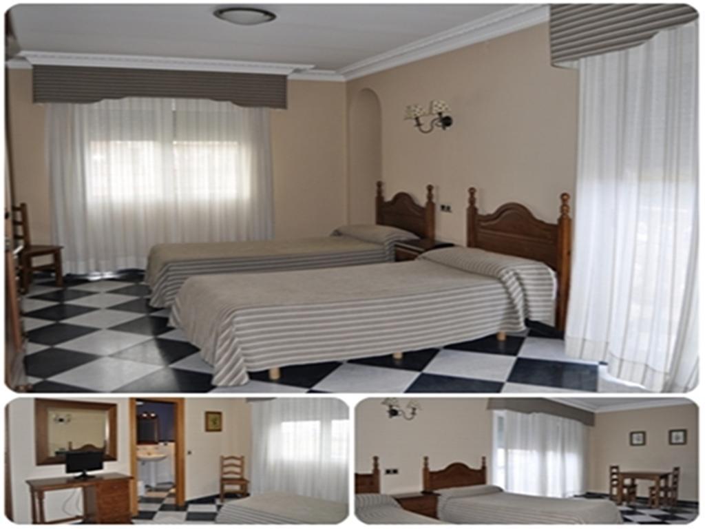 Hostal San Antonio Iscar Bagian luar foto